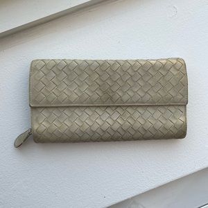 Preloved Bottega Veneta Wallet